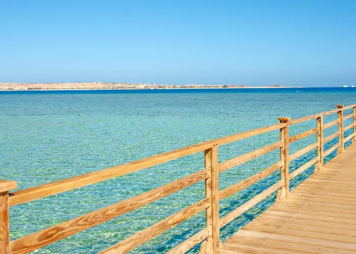 Apartment Resort-style Luxury With Pool And Sea View In Sahl Hasheesh *